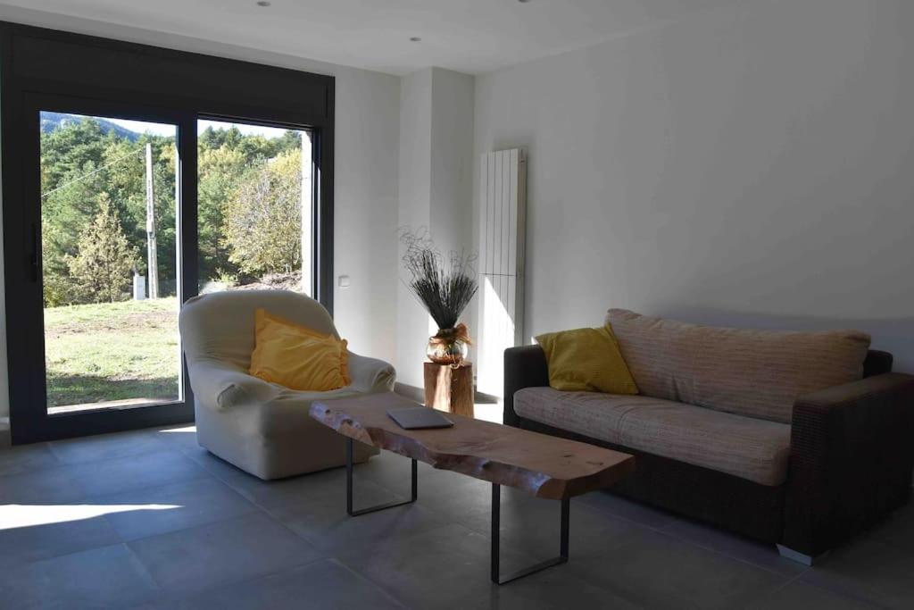 Cal Manubens Vila Castellar del Riu Exterior foto